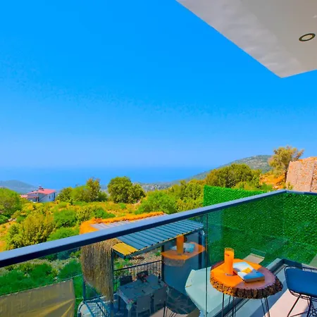 Nil Villa